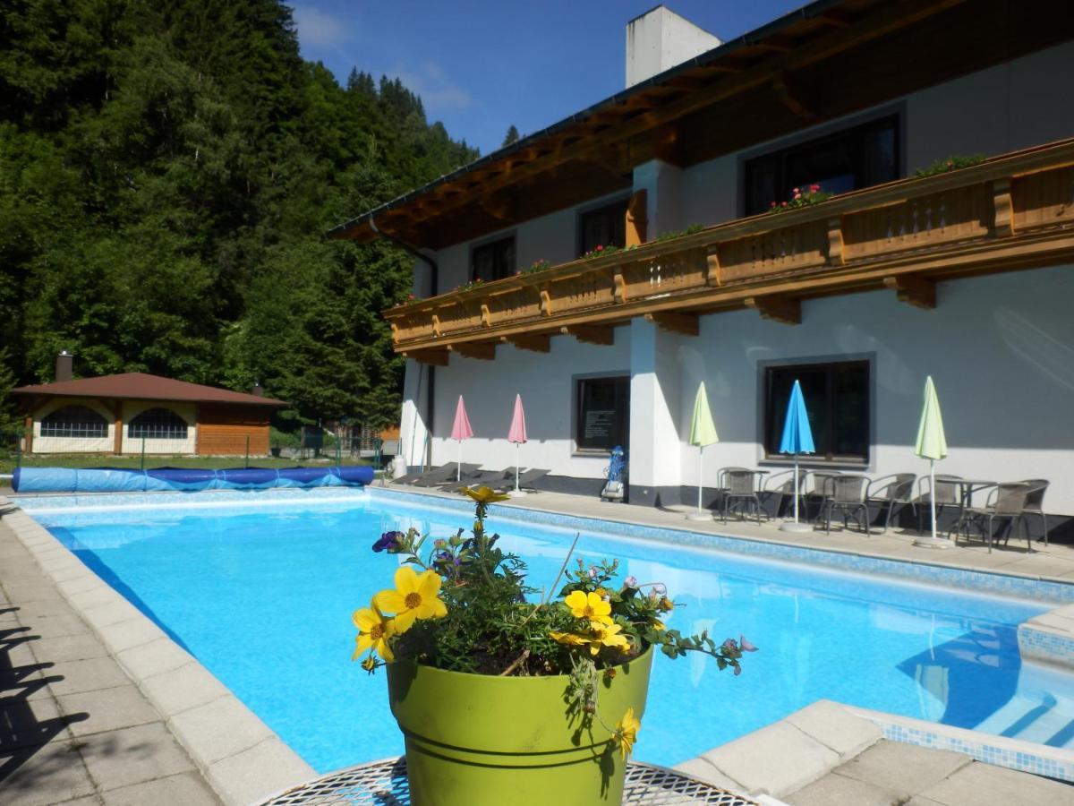 Kurcamping Erlengrund Bad Gastein Esterno foto